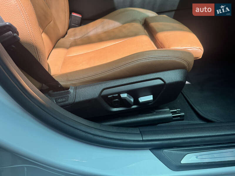 Седан BMW 3 Series 2015 в Одесі