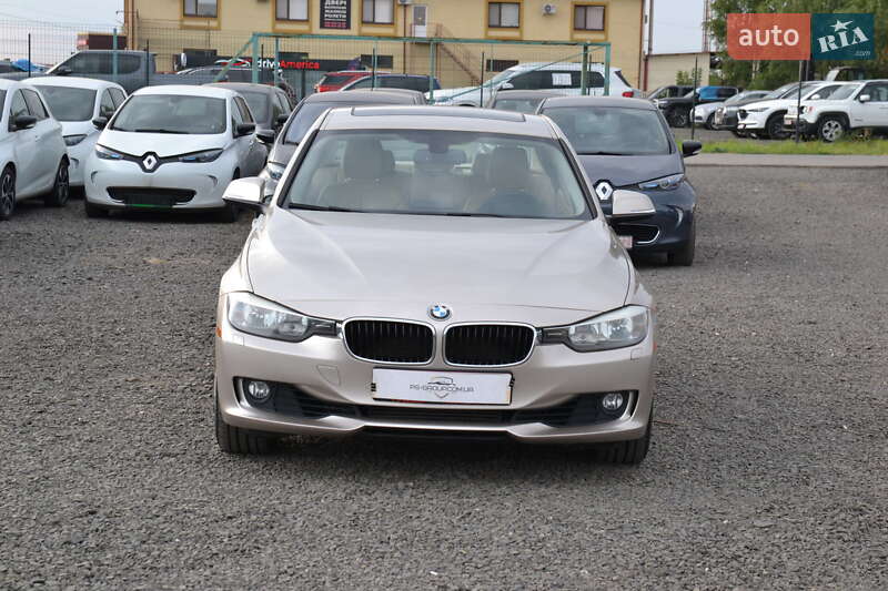Седан BMW 3 Series 2013 в Луцьку