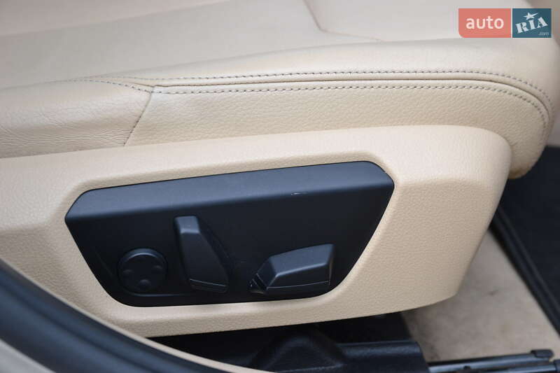 Седан BMW 3 Series 2013 в Луцьку