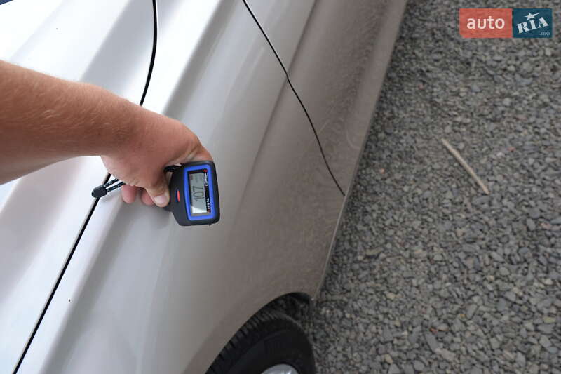 Седан BMW 3 Series 2013 в Луцьку