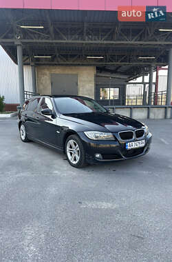 BMW 3 Series 2011