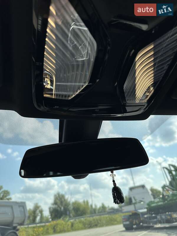 Седан BMW 3 Series 2022 в Києві