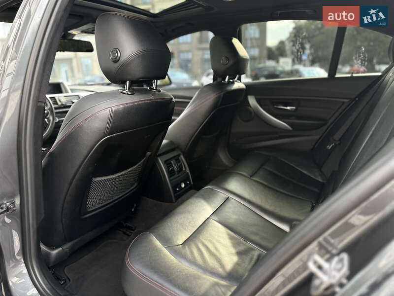 Седан BMW 3 Series 2015 в Киеве