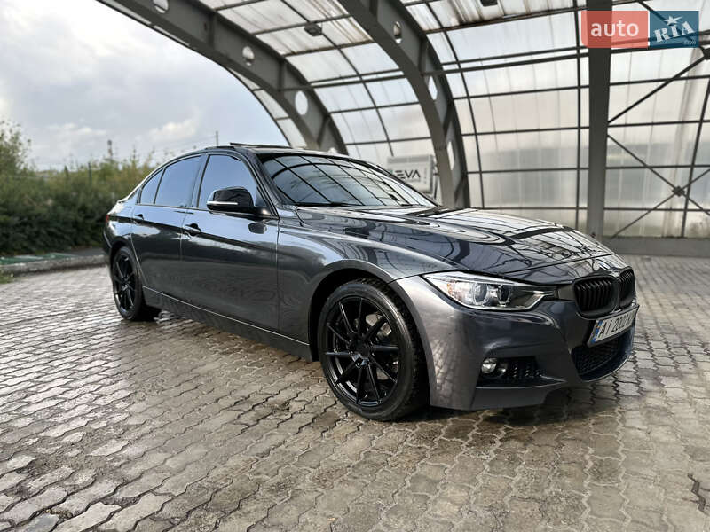 Седан BMW 3 Series 2015 в Киеве