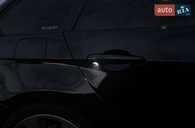 Універсал BMW 3 Series 2009 в  фото 15 Універсал BMW 3 Series 2009 в