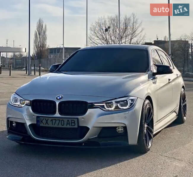 Седан BMW 3 Series 2017 в Харкові