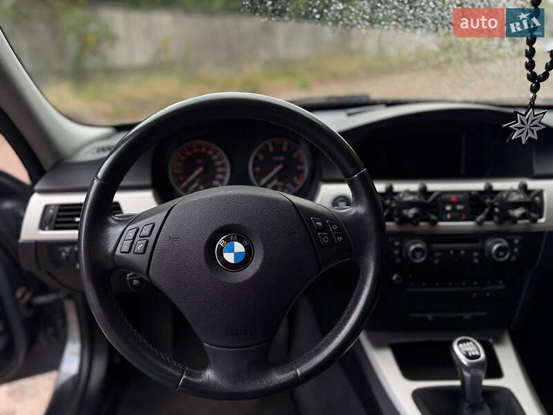 Универсал BMW 3 Series 2011 в Бердичеве фото 23 Универсал BMW 3 Series 2011 в Бердичеве