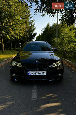 Універсал BMW 3 Series 2005 в Рівному