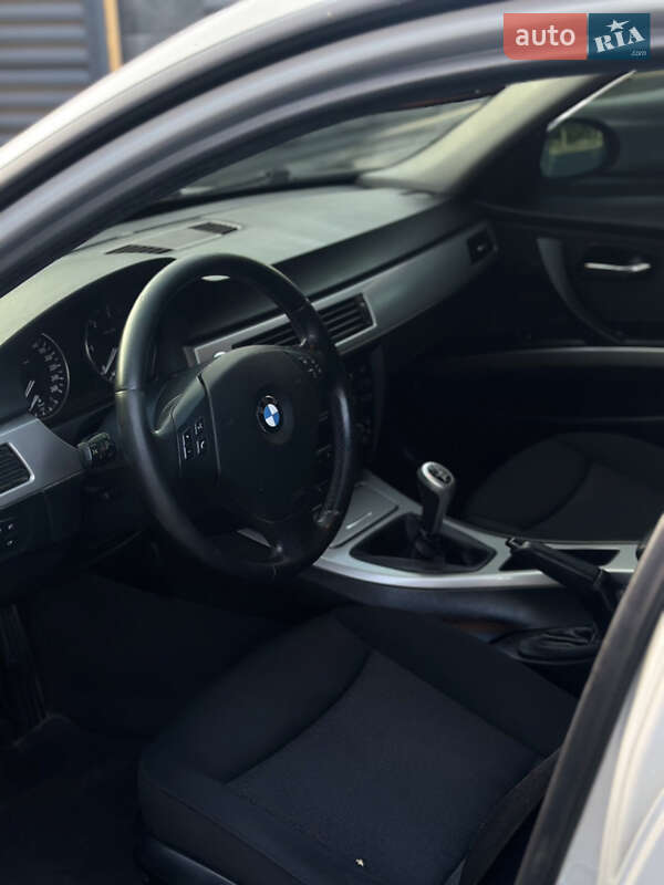 Універсал BMW 3 Series 2006 в Ізмаїлі