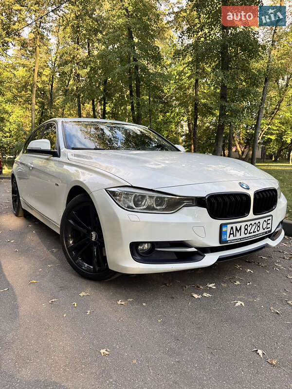 BMW 3 Series 2012