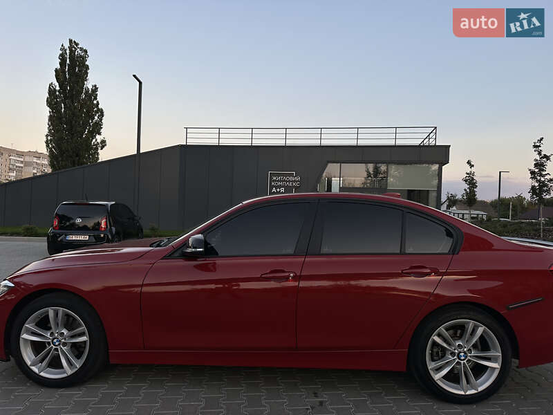 Седан BMW 3 Series 2015 в Кропивницком