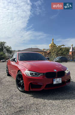 Седан BMW 3 Series 2014 в Запорожье