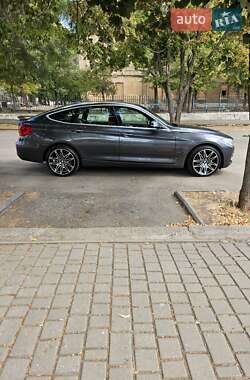 Седан BMW 3 Series 2017 в Николаеве