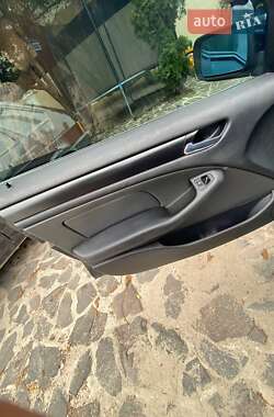 Седан BMW 3 Series 2004 в  фото 16 Седан BMW 3 Series 2004 в