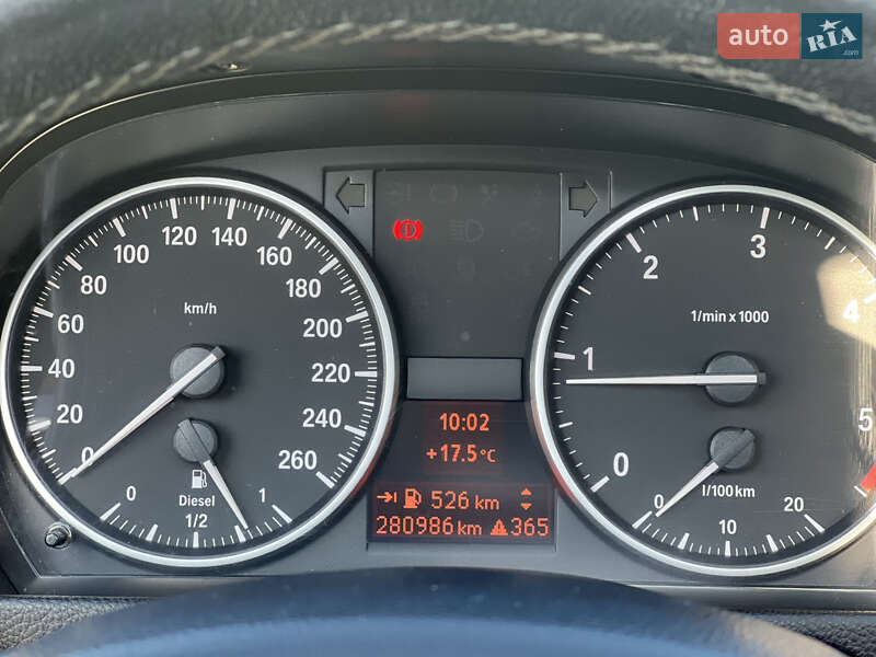 Універсал BMW 3 Series 2011 в Золочеві