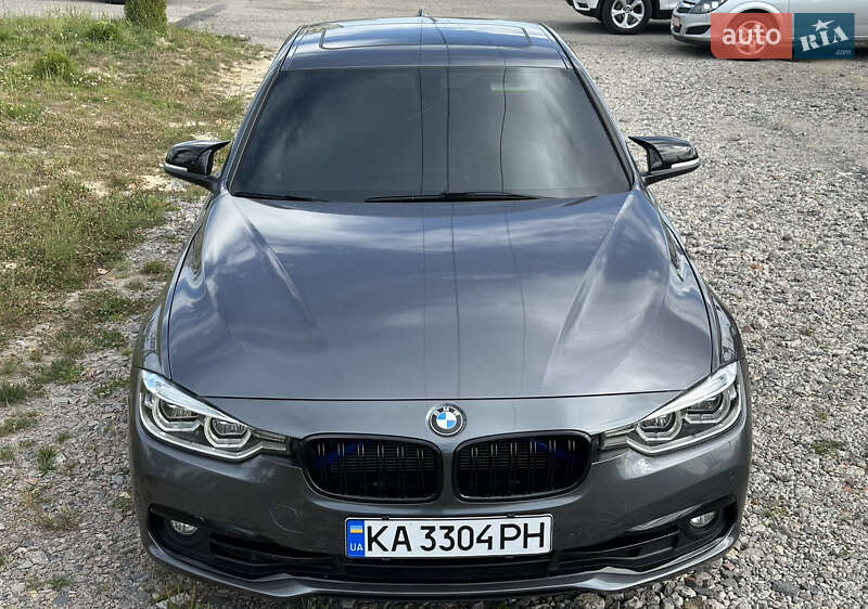 Седан BMW 3 Series 2016 в Киеве
