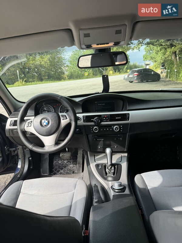 Седан BMW 3 Series 2006 в Ивано-Франковске