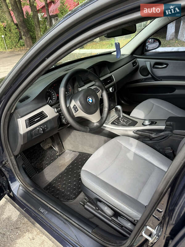 Седан BMW 3 Series 2006 в Ивано-Франковске