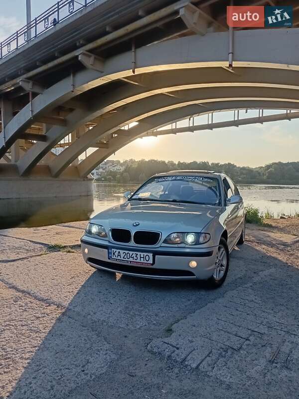 Седан BMW 3 Series 2003 в 