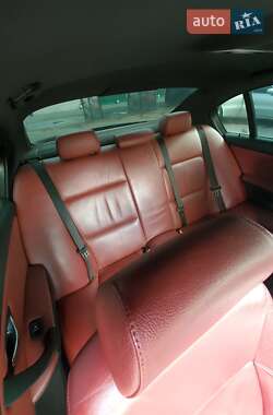 Седан BMW 3 Series 2005 в Білгороді-Дністровському