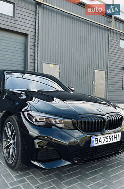 Седан BMW 3 Series 2019 в Кропивницькому