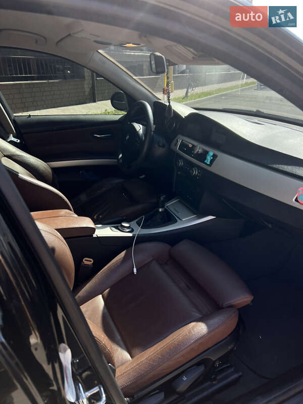 Седан BMW 3 Series 2008 в Киеве