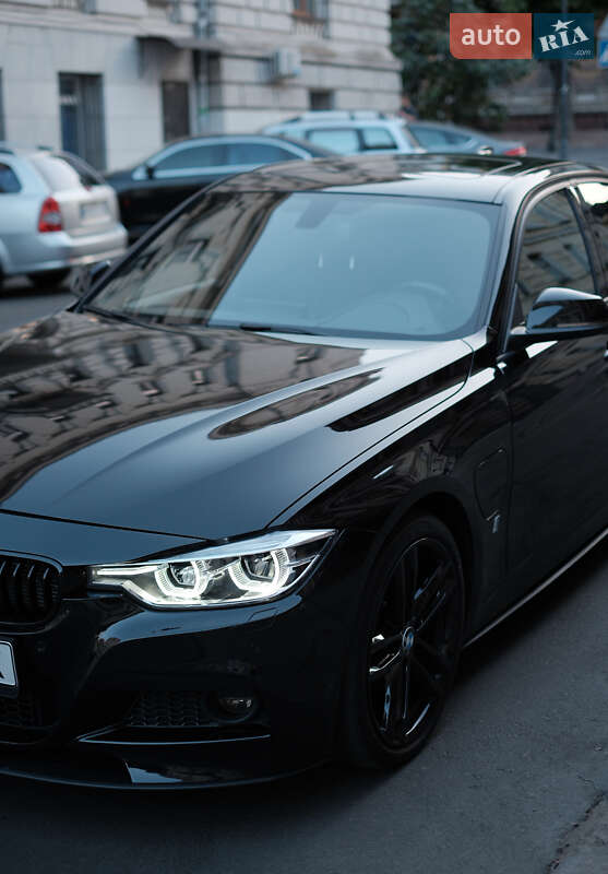 Седан BMW 3 Series 2018 в Одессе фото 4 Седан BMW 3 Series 2018 в Одессе