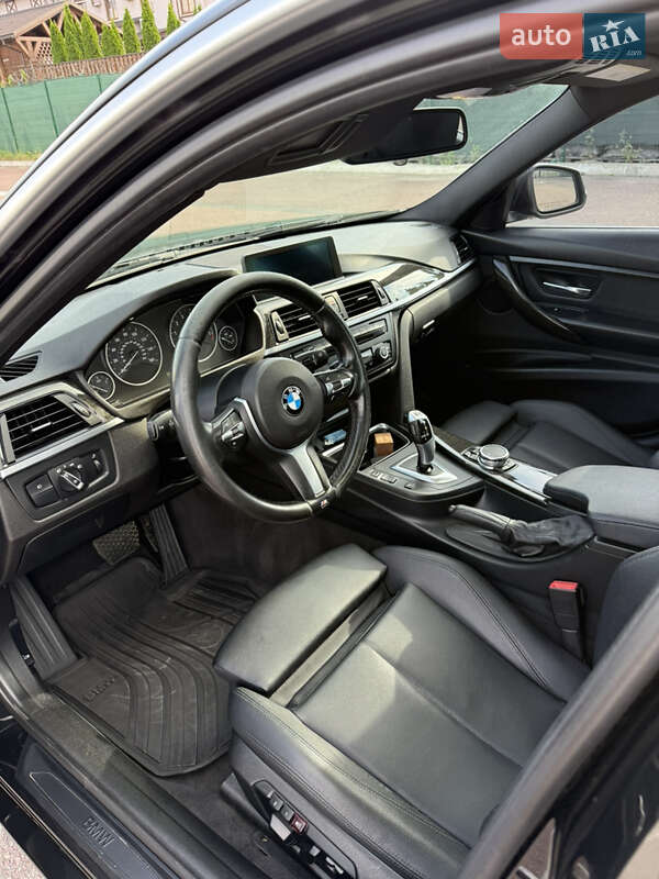Седан BMW 3 Series 2015 в Львові