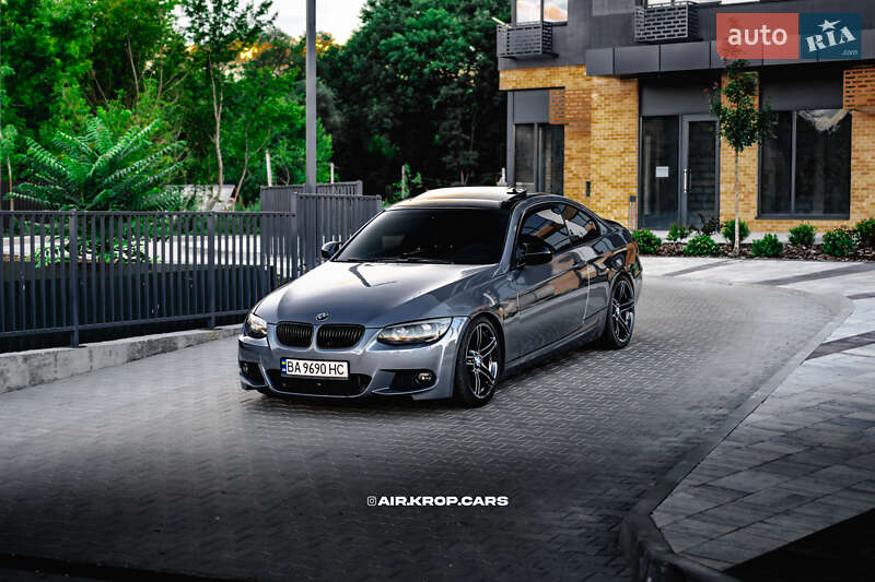 Купе BMW 3 Series 2011 в Кропивницькому