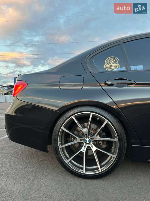 Седан BMW 3 Series 2014 в Ровно