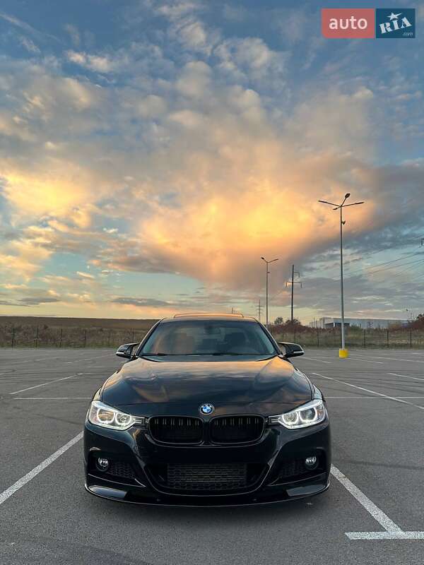 Седан BMW 3 Series 2014 в Ровно
