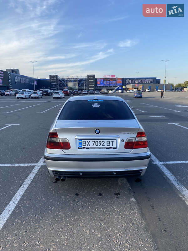Седан BMW 3 Series 2002 в Киеве