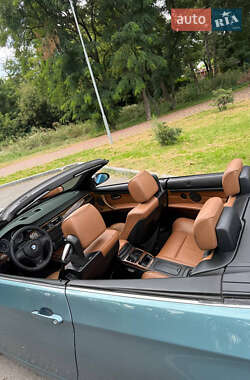 Кабриолет BMW 3 Series 2007 в 