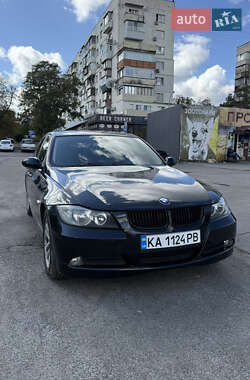 Седан BMW 3 Series 2006 в Киеве