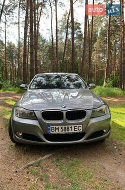 BMW 3 Series 2011
