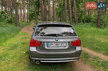 Универсал BMW 3 Series 2011 в 