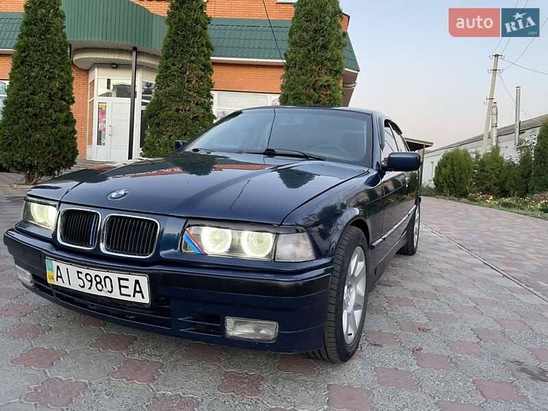 Седан BMW 3 Series 1993 в Лысянке фото 16 Седан BMW 3 Series 1993 в Лысянке