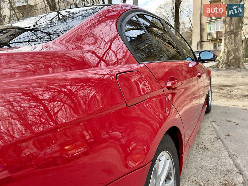 Седан BMW 3 Series 2008 в Одессе
