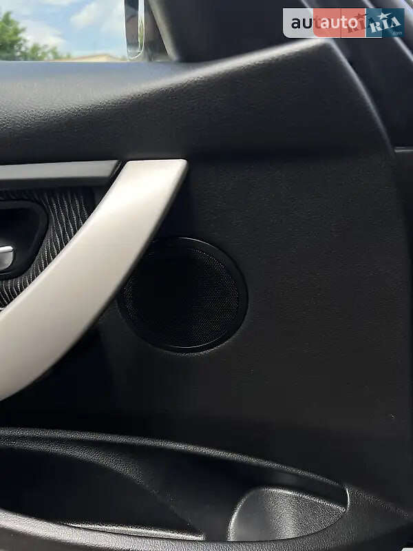 Универсал BMW 3 Series 2018 в Львове фото 20 Универсал BMW 3 Series 2018 в Львове