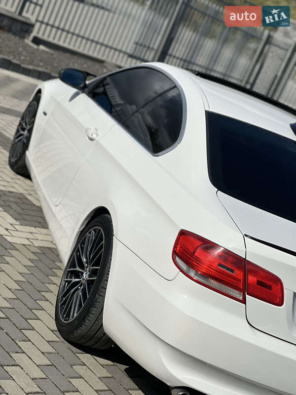 Купе BMW 3 Series 2007 в Рокитном