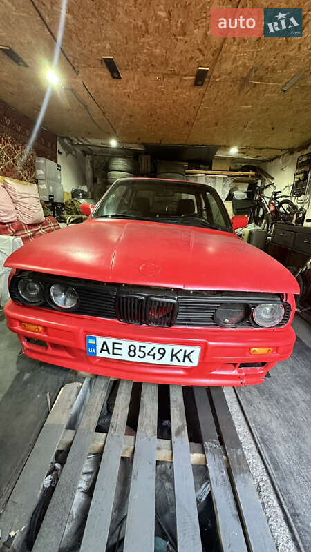 Купе BMW 3 Series 1983 в Першотравенську
