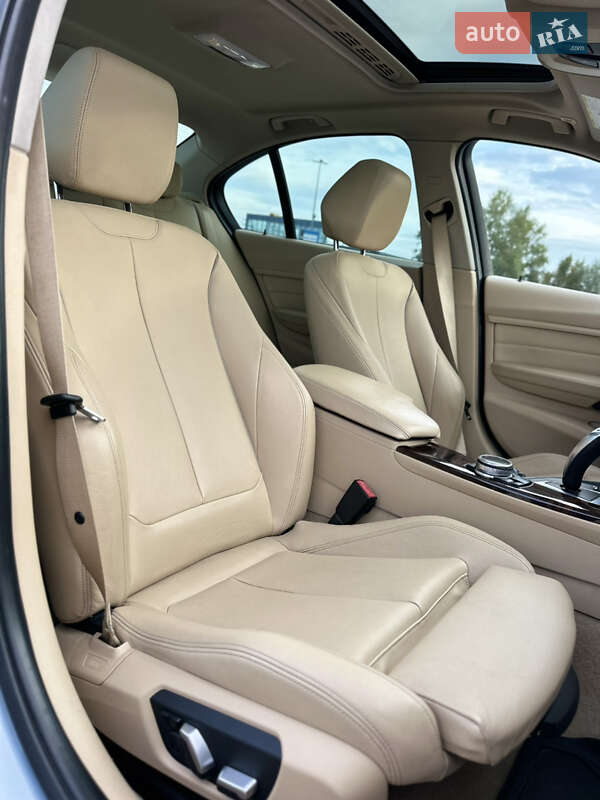 Седан BMW 3 Series 2014 в Києві