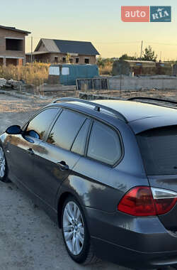 Универсал BMW 3 Series 2005 в  фото 5 Универсал BMW 3 Series 2005 в