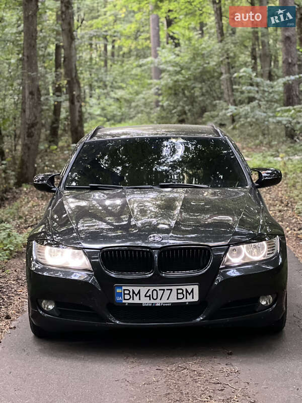 Универсал BMW 3 Series 2010 в Захарьевке