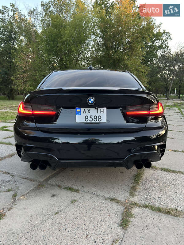 Седан BMW 3 Series 2020 в Харкові