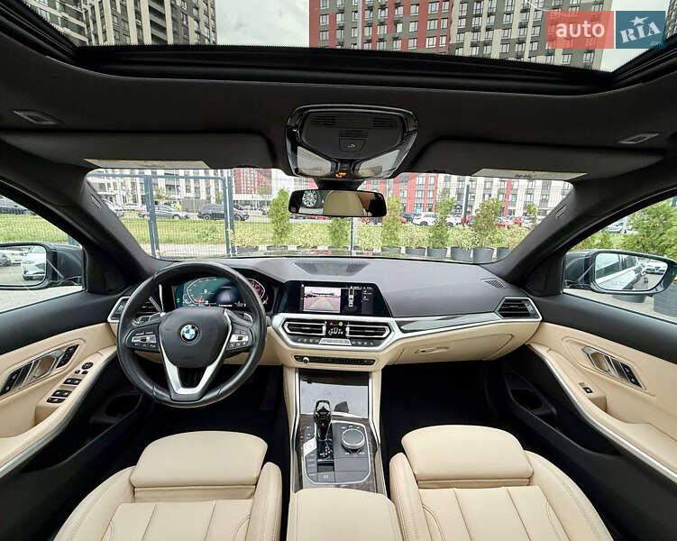 Седан BMW 3 Series 2019 в Киеве