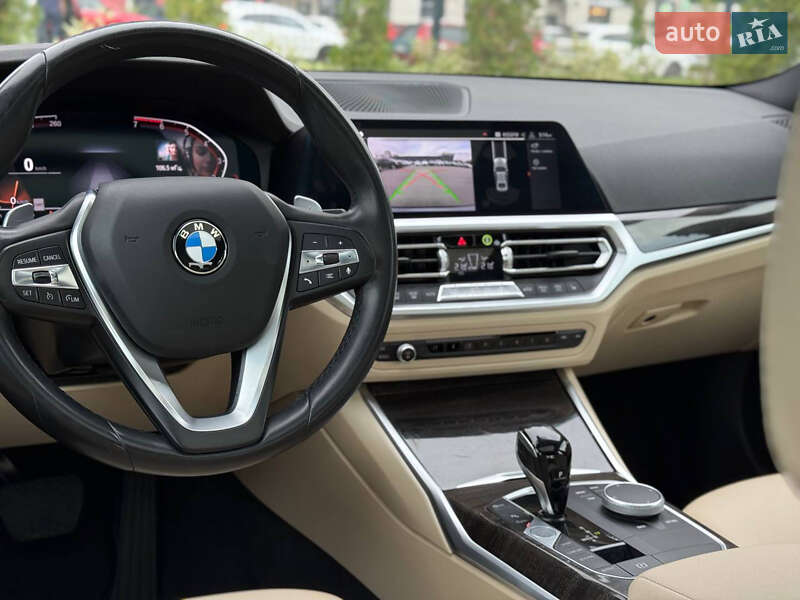 Седан BMW 3 Series 2019 в Киеве