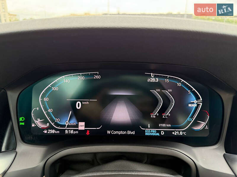 Седан BMW 3 Series 2019 в Киеве