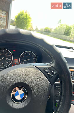 Седан BMW 3 Series 2011 в Калинівці