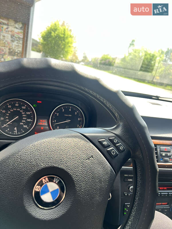 Седан BMW 3 Series 2011 в Калиновке фото 6 Седан BMW 3 Series 2011 в Калиновке